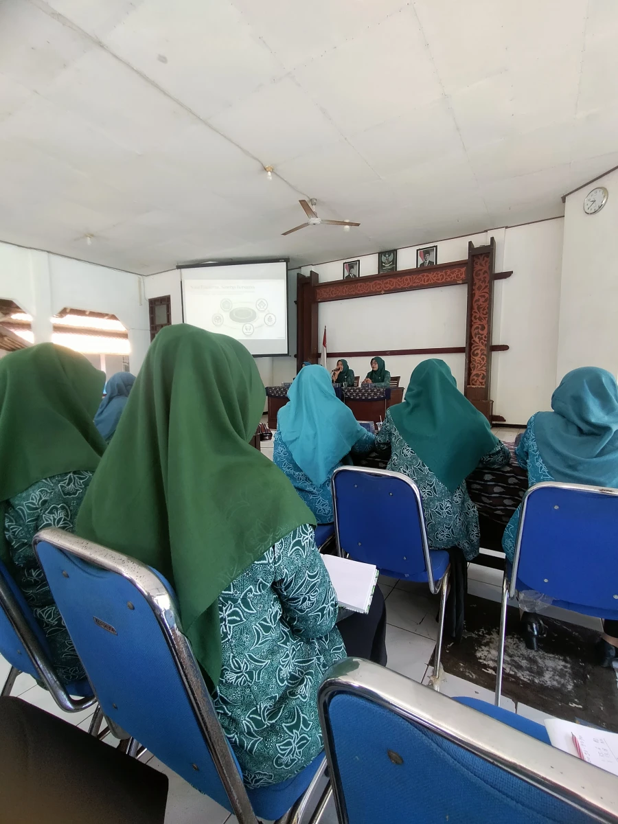 Pertemuan rutin PKK kecamatan 