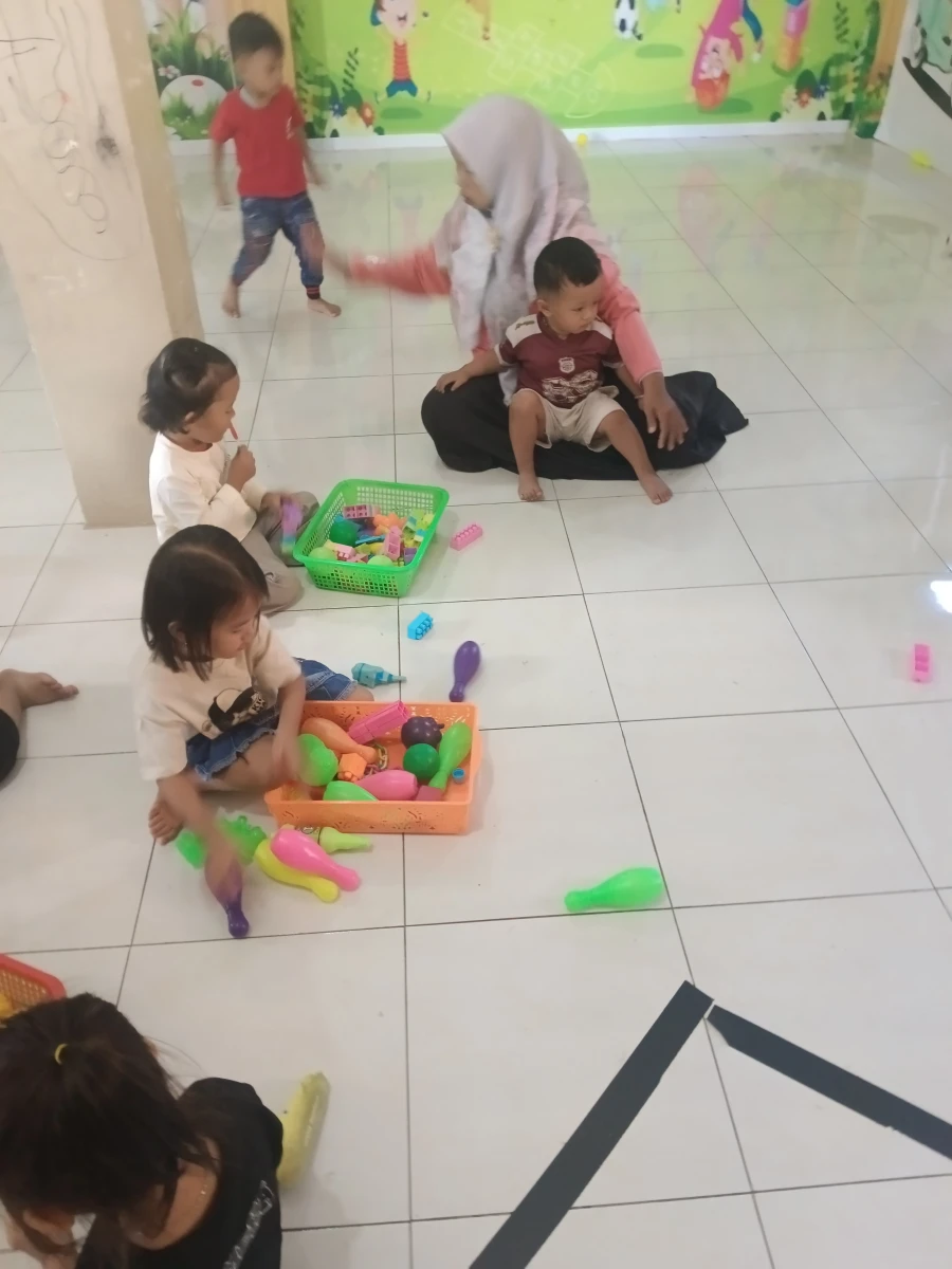 BERMAIN DAN BELAJAR