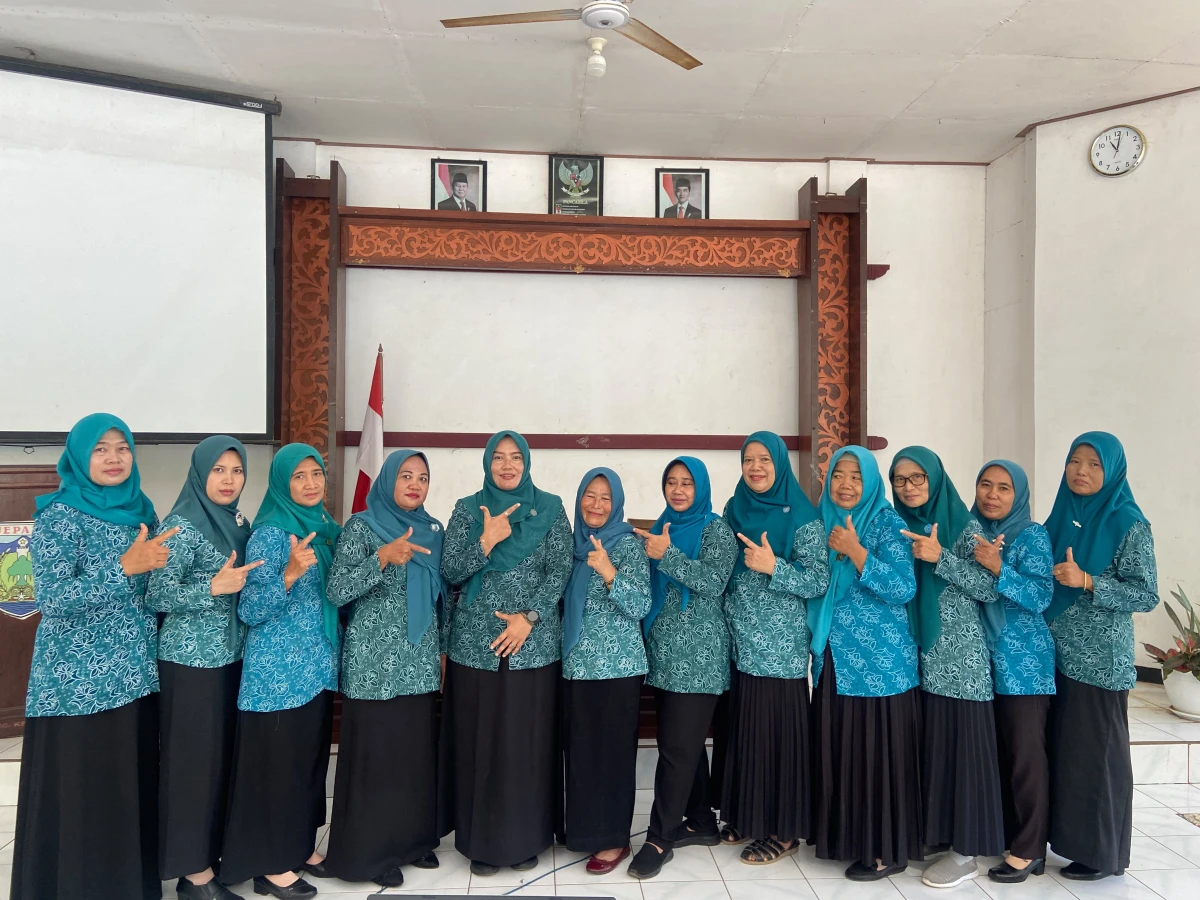 Pertemuan Rutin PKK Kecamatan. 