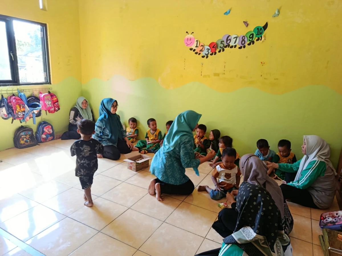BUNDA PAUD Desa Mororejo Kunjungi Paud Desa : PAUD KASIH BUNDA