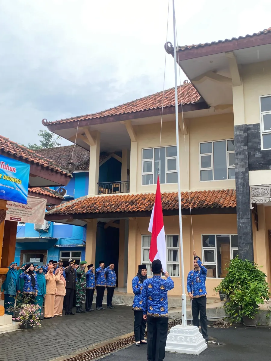 Upacara Hari Ulang Tahun KORPRI 